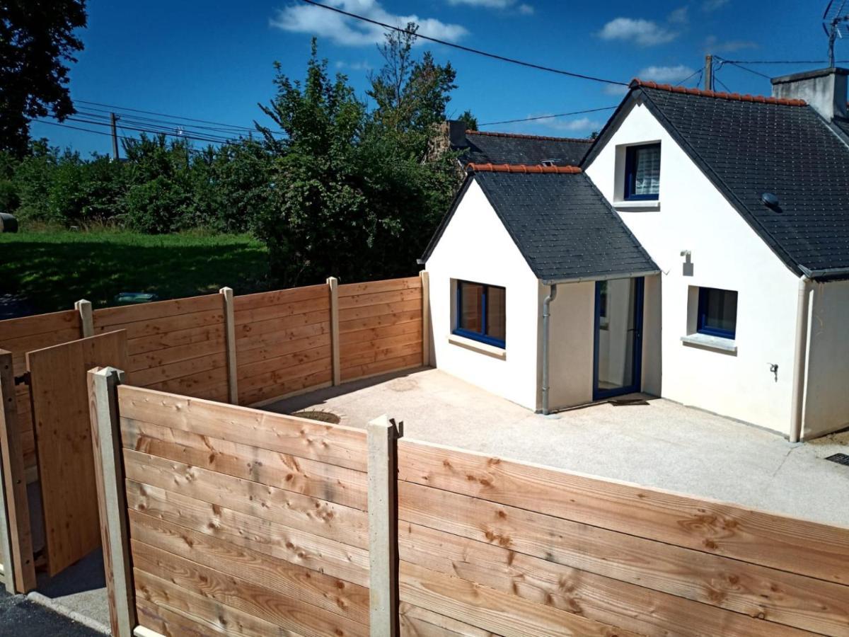 Charmante petite maison Rostiviec bord de mer Loperhet Extérieur photo